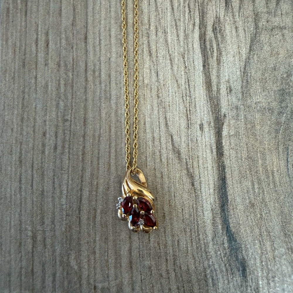 Amber & Rhinestone Gold Necklace